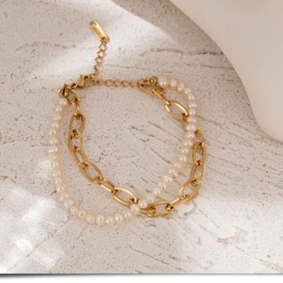 #38 Double Layer Gold Chain Freshwater Pearl Bracelet - Picture 2 of 7